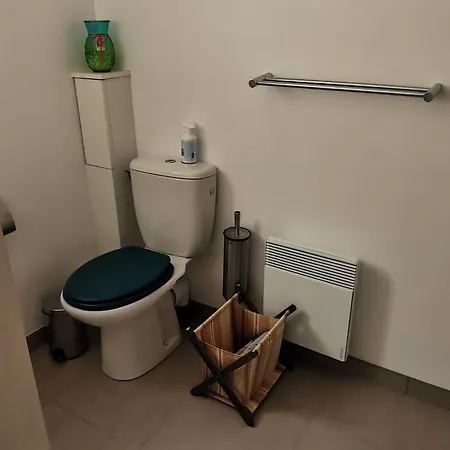 Holiday home Maison Sous Les Pins Pour 5 Pers, Terrasse, Parking A - Fr-1-194-363 La Tranche-sur-Mer