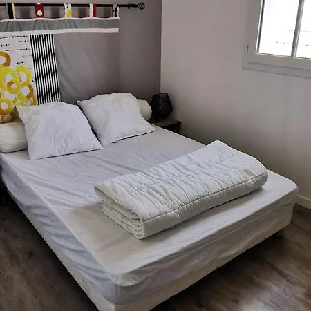Maison Sous Les Pins Pour 5 Pers, Terrasse, Parking A - Fr-1-194-363 بيت للعطل