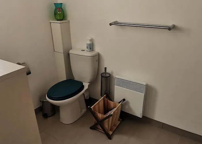 Holiday home Maison Sous Les Pins Pour 5 Pers, Terrasse, Parking A - Fr-1-194-363 La Tranche-sur-Mer